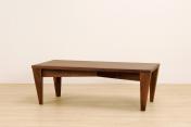 AUTHENTICITY LIVING TABLE T